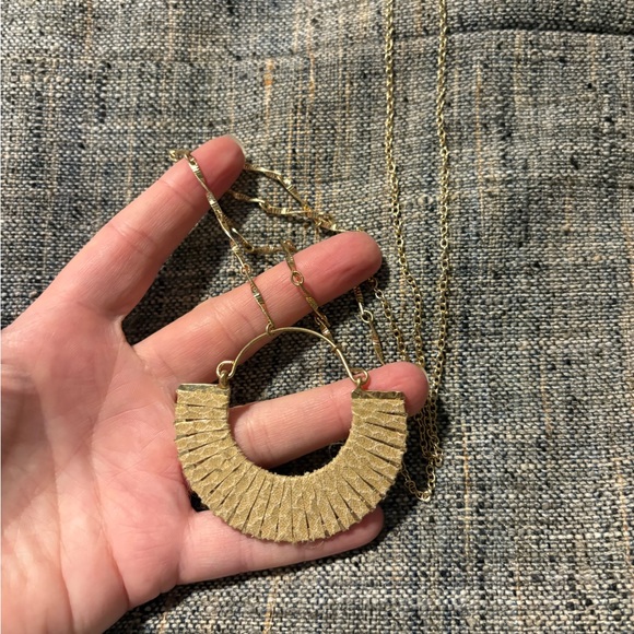 Semi Circle Pendant Necklace with Faux Leather - Picture 5 of 5